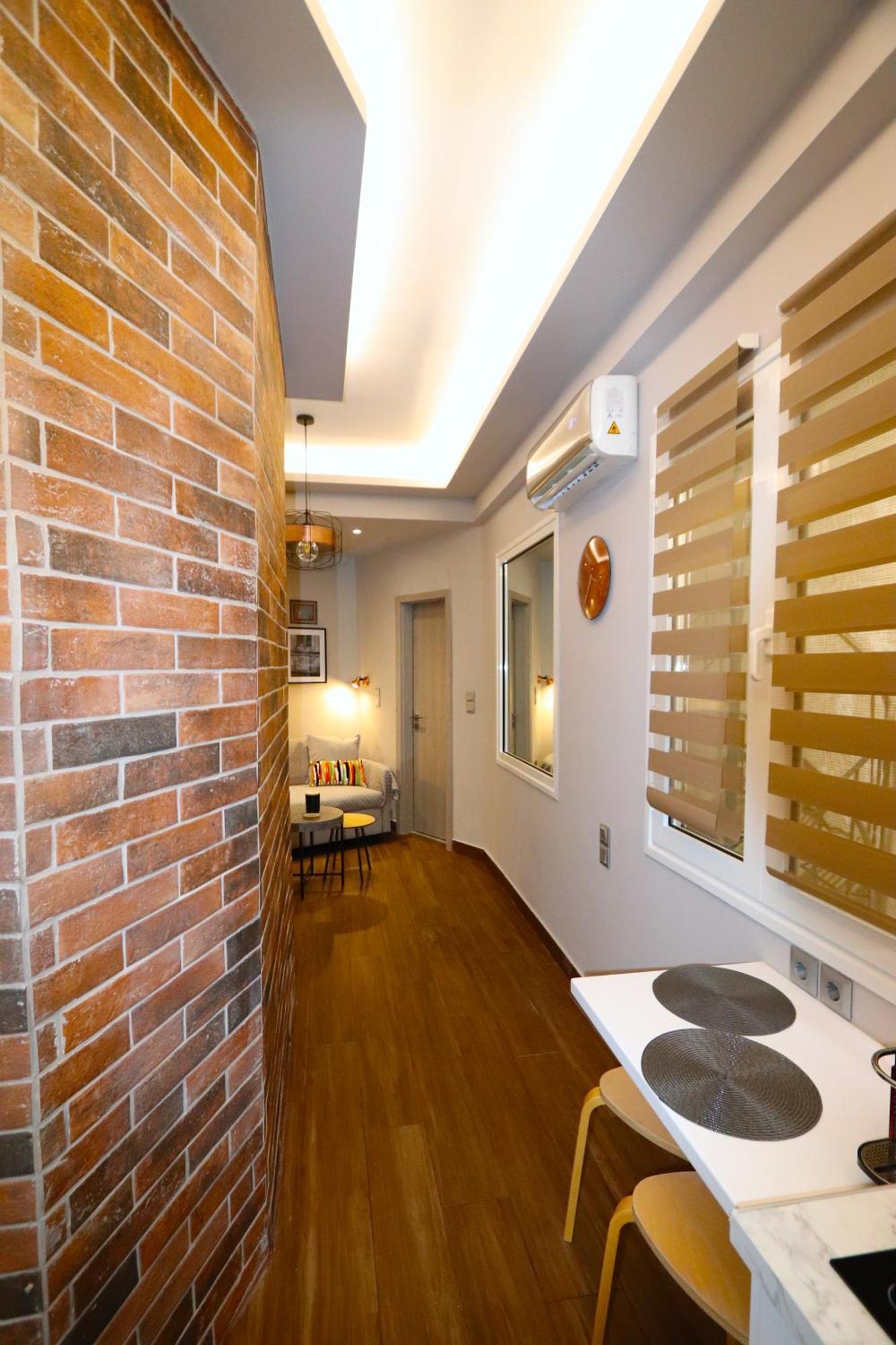 Modern In Vibrant Kolonaki Area