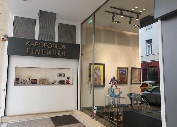 Modern Studio In Vibrant Kolonaki Area