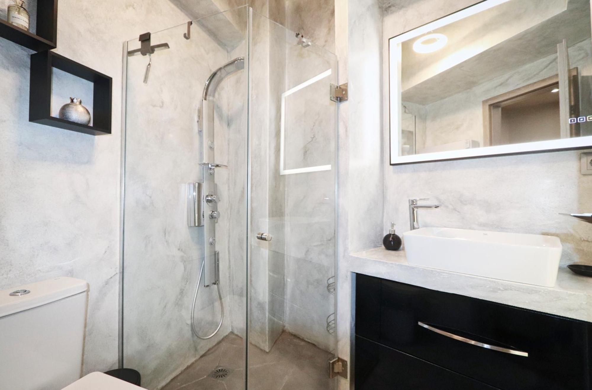 Apartment Modern In Vibrant Kolonaki Area *