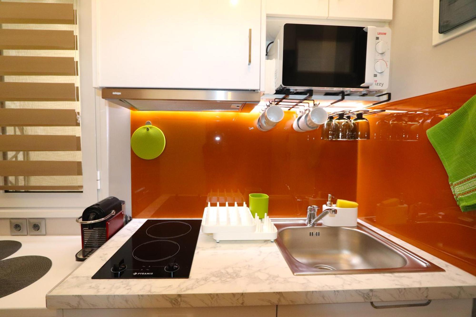 Modern In Vibrant Kolonaki Area Apartment Athen